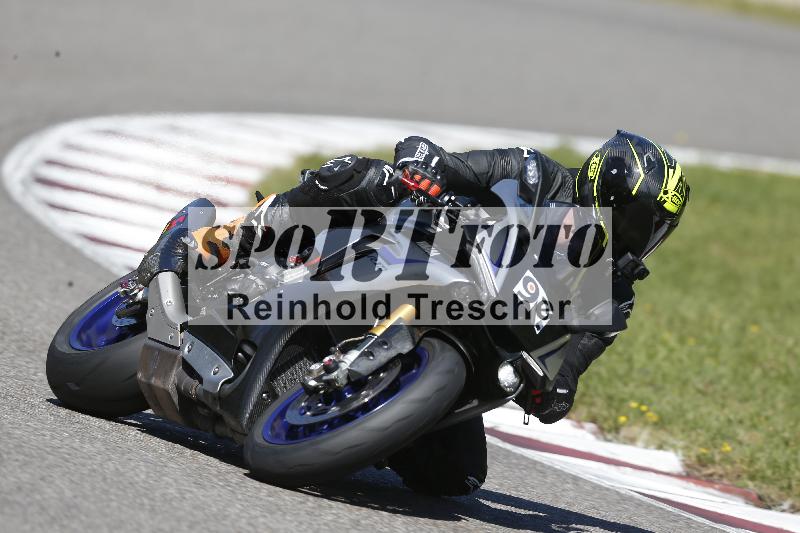 /Archiv-2025/48 25.08.2025 Cornu Master School ADR/rot-rouge/92